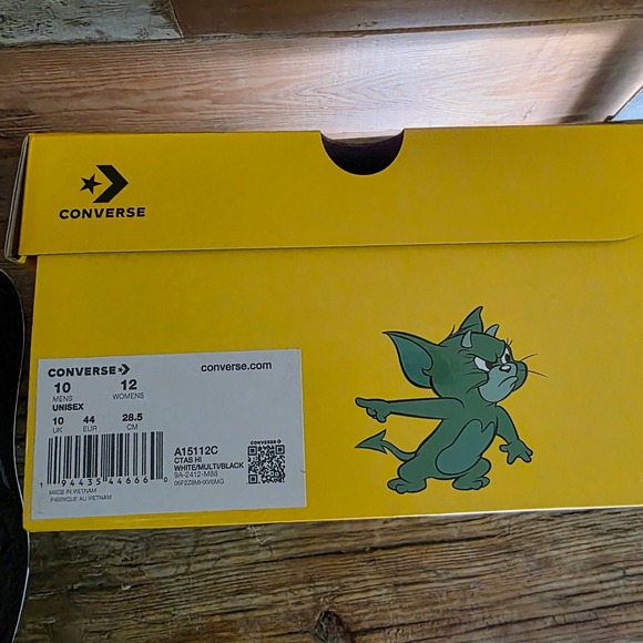 Converse x Tom and Jerry Chuck Taylor All Star Limited Edition‎ Men's Size 10 - Picture 11 of 14